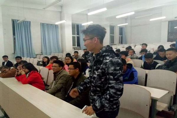 病理学院召开新老生交流会